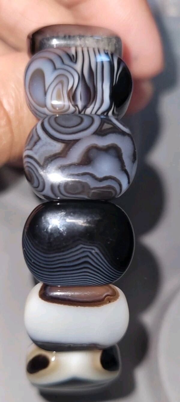 Black Agate Bracelet 13.1 mm Please See Pictures For Measurements N Color Detail